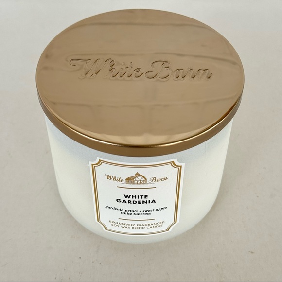 Bath & Body Works White Barn White Gardenia 3-Wick Candle 14.5oz NEW - Picture 5 of 6